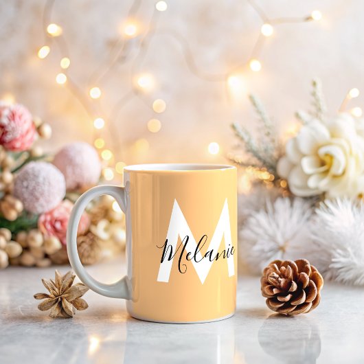 Aangepaste initialen Neutraal modern sinaasappel Koffiemok