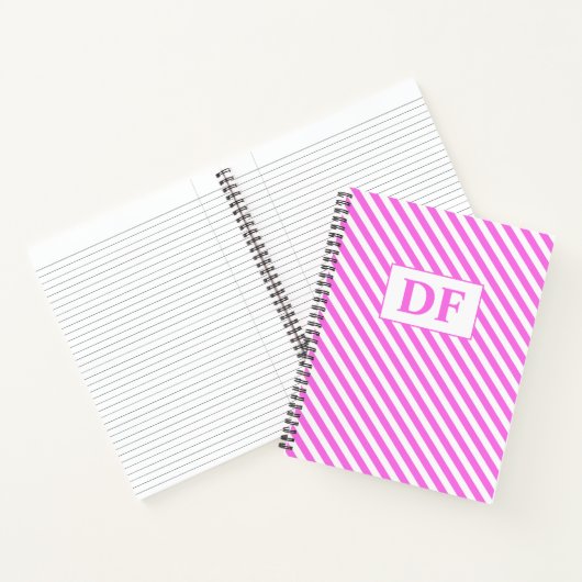 Aangepaste Initialen Roze/Witte Strepen Notitieboe Notitieboek (Binnen)
