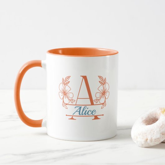 Aangepaste initiële bloemrijke monogram mok (Met donut)
