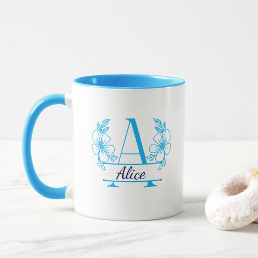 Aangepaste initiële bloemrijke monogrammok mok (Met donut)