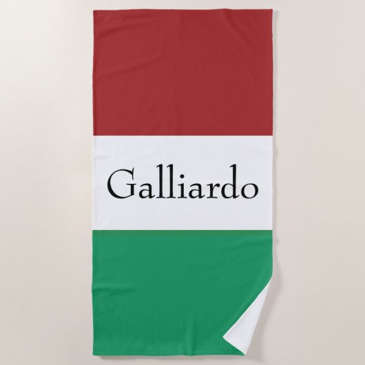 Aangepaste Italiaanse vlag kleuren achternaam naam Strandlaken (Voorkant)