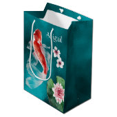 Aangepaste Japanse Koi Fish, Cherry Blossom Medium Cadeauzakje (Voorkant Gekanteld)