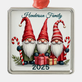 Aangepaste kabouterfamilie van drie metalen ornament