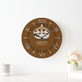 Aangepaste KEEP CALM Crown jouw tekst Brown wijzer Grote Klok (Huis)