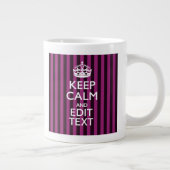 Aangepaste KEEP CALM Jouw tekst Fuchsia Stripes Grote Koffiekop (Rechts)