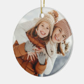 Aangepaste Keepsake Foto en Monogram Kerstmis Keramisch Ornament (Links)
