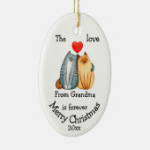 Aangepaste kerstkat-liefde voor oma-citaat keramisch ornament (Rechts)