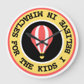 Aangepaste Kinderen Miracle Netwerk Naam Rood Geel Grote Klok (Voorkant)