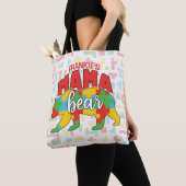Aangepaste kindernaam Mama Beer Autism Awareness M Tote Bag (Dichtbij)