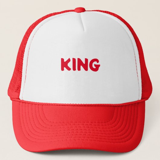 Aangepaste King tekst naam Wit en Rood Kleur Pette Trucker Pet (Voorkant)