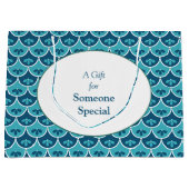 Aangepaste kleuren voor Scallop Floral Groot Cadeauzakje (Voorkant)