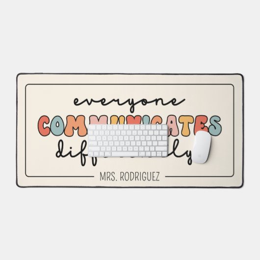 Aangepaste kleurrijke iedereen communiceert anders bureaumat (Keyboard & Muis)