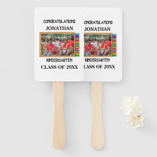Aangepaste kleuterschool afstuderen krijbordfoto handwaaier (Voorkant en achterkant)