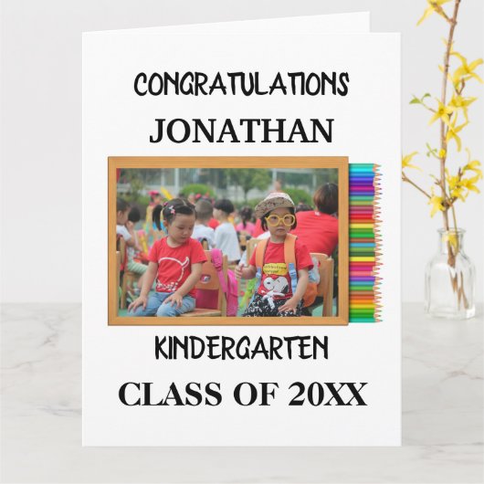 Aangepaste kleuterschool afstuderen krijbordfoto kaart (Gele Bloem)