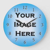 Aangepaste klok met dunne zwarte getallen laat sch (Voorkant)