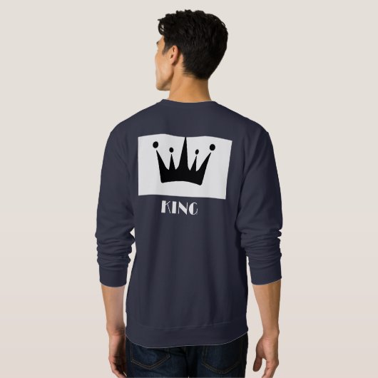 Aangepaste Koning Tekst Zwart Kroon Afbeelding Bas Trui (Achterkant volledig)