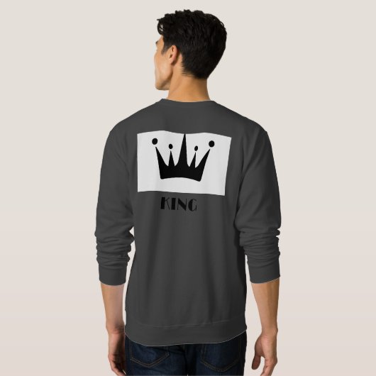Aangepaste Koning Tekst Zwart Kroon Afbeelding Bas Trui (Achterkant volledig)
