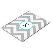Aangepaste laptop - Ontwerp: Gray Chevron w/Monogr Notitieboek (Linkerzijde)