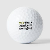 Aangepaste leeftijd en nog steeds swingen golfballen (Voorkant)