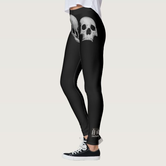 Aangepaste Leggings KANJI FREEDOM AND SKULLS (Links)