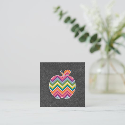 Aangepaste leraar Apple met Trendy Chevron Pattern Vierkante Visitekaartje (Staand voorkant)