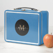 Aangepaste lichtblauwe lunchbox – naam en QR-code (In situ)