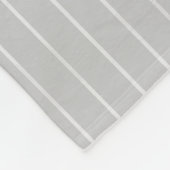 Aangepaste lichtgrijze instripes fleece deken (Hoek)