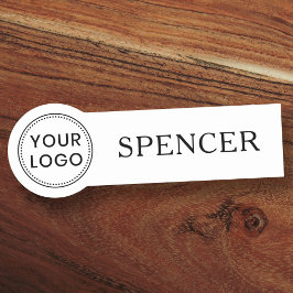 Aangepaste logo en naam bedrijfspersoneel voor elk naamplaatje