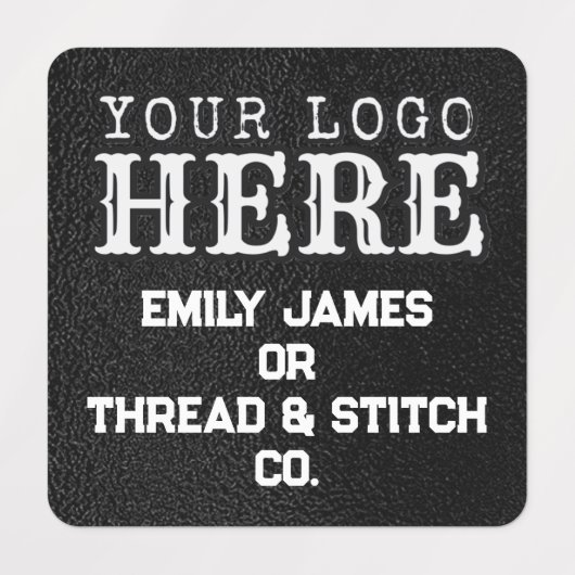 ➤ Aangepaste Logo en Tekst Zwarte Stof Kledinglabe Labels (Design 1)