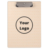 Aangepaste logo op kleine witte stippen op blush klembord (Voorkant)