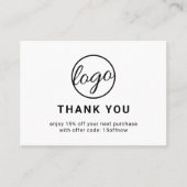 Aangepaste Logo QR Code Eenvoudig Zwart-wit Modern Kortingskaartje (Voorkant)