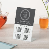 Aangepaste Logo Zwart & Wit Social Media Display Q Reclamebord Met Voetstuk (Insitu)