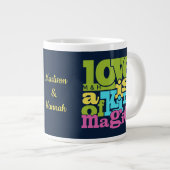 Aangepaste Magical Love monogram jumbo mok (Voorkant rechts)
