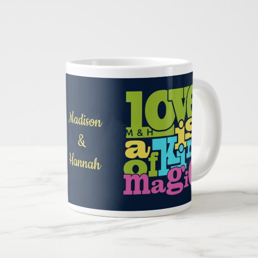 Aangepaste Magical Love monogram jumbo mok (Voorkant rechts)