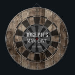 Aangepaste Man Cave Dartbord<br><div class="desc">Faux houten achtergrond met aangepaste naam en man grot in het midden van de plaat. Andere kleuren in de winkel.</div>