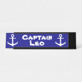 Aangepaste marineblauw en witte kapitein met anker bureau naambordje (Voorkant)
