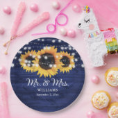 Aangepaste marineblauw zonnebloem Rustic Wood Wedd Papieren Bordje (Feest)