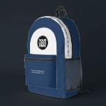 Aangepaste medewerker Logo, tekst, slogan, website Bedrukte Rugzak<br><div class="desc">Personaliseer deze professionele rugzak eenvoudig door uw bedrijfs-logo en een aangepaste tekst toe te voegen. U kunt een bedrijfsnaam, slogan, sociale media, website of aanvullende informatie toevoegen of verwijderen. Een eenvoudig en modern ontwerp in marineblauw en wit met een duidelijk schreefloos lettertype, voor een professionele en edgy look, perfect als...</div>