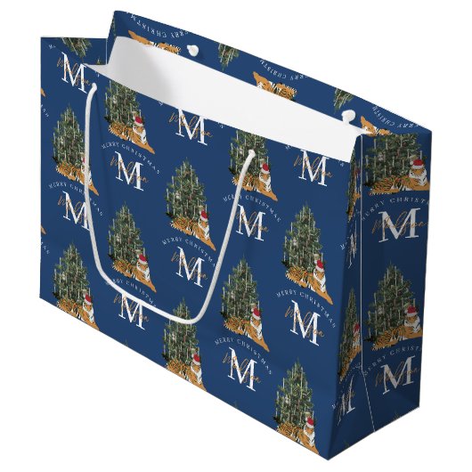 Aangepaste Merry Christmas Monogram Tiger & Tree B Groot Cadeauzakje (Voorkant Gekanteld)