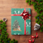 Aangepaste Merry Christmas Monogram Tiger & Tree G Cadeaupapier<br><div class="desc">Een gepersonaliseerd "Merry Christmas" monogram ontwerp met een kersttijger en kerstboom. Een ideaal feestelijk ontwerp op maat voor het vakantieseizoen. Pas het monogram aan en maak het uw eigen!</div>