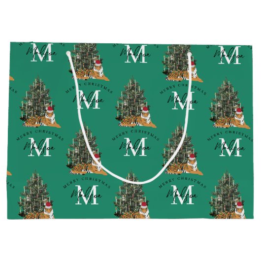 Aangepaste Merry Christmas Monogram Tiger & Tree G Groot Cadeauzakje (Achterkant)