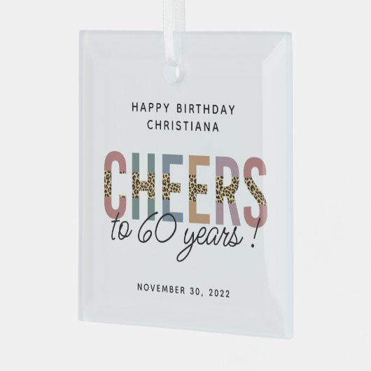 Aangepaste moderne 60e geboortedag-luipaard glas ornament (Voorkant links)