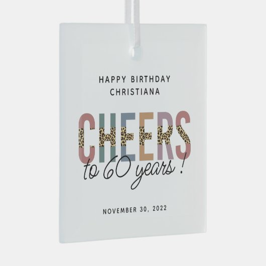 Aangepaste moderne 60e geboortedag-luipaard glas ornament (Voorkant Rechts)