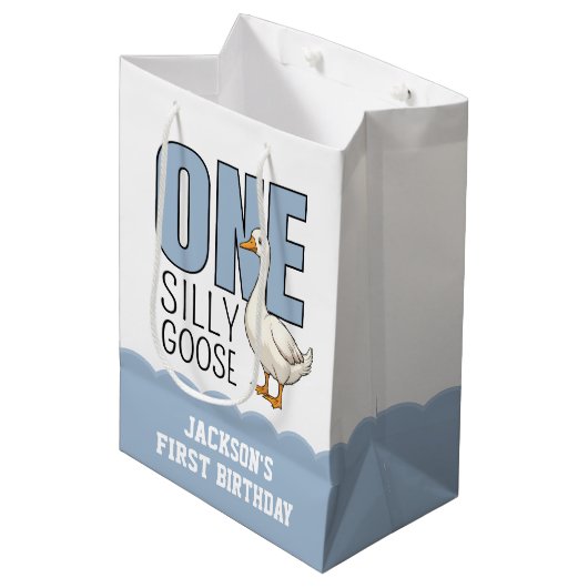 Aangepaste moderne blauwe één domme gans eerste ve medium cadeauzakje (Voorkant Gekanteld)