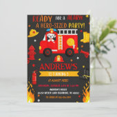 Aangepaste moderne brandweerwagen verjaardagsfeest kaart (Staand voorkant)