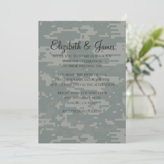 Aangepaste moderne Camo Wedding-uitnodigingen Kaart (Staand voorkant)