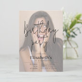 Aangepaste moderne trendy foto verjaardag kaart (Staand voorkant)