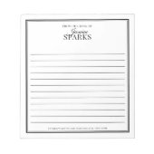 Aangepaste moderne versie van het bureau met de na notitieblok (Voorkant)