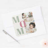 Aangepaste Moederdag-fotocollage | MOM Letters - Vierkante Sticker (Envelop)