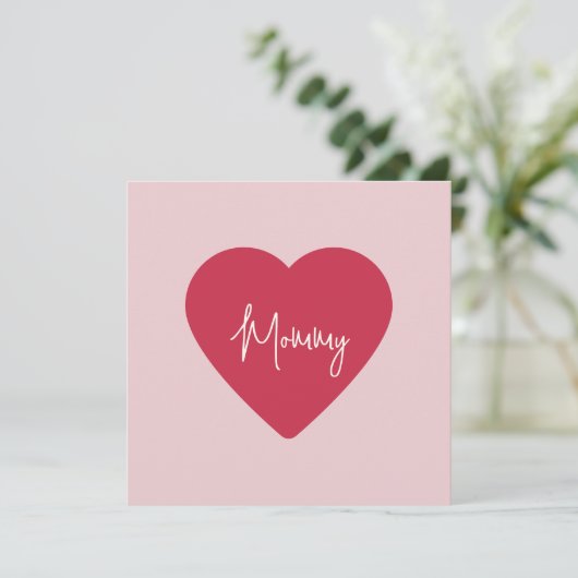 Aangepaste Moederdag - Zacht Roze & Rode Hart | Feestdagenkaart (Staand voorkant)